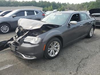  Salvage Chrysler 300
