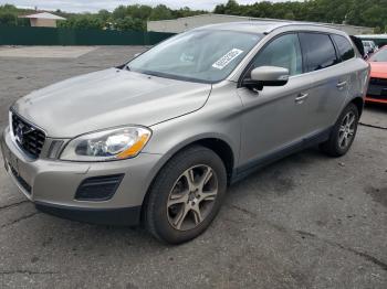  Salvage Volvo XC60