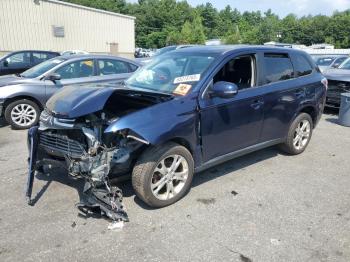  Salvage Mitsubishi Outlander