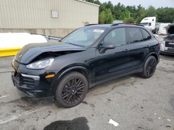  Salvage Porsche Cayenne