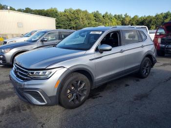  Salvage Volkswagen Tiguan