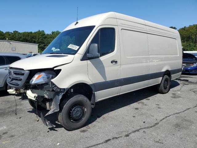  Salvage Mercedes-Benz Sprinter
