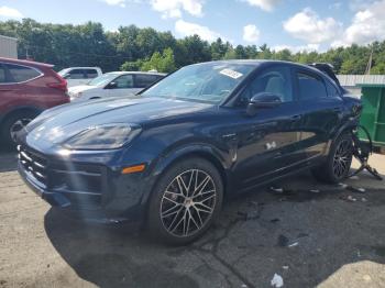 Salvage Porsche Cayenne