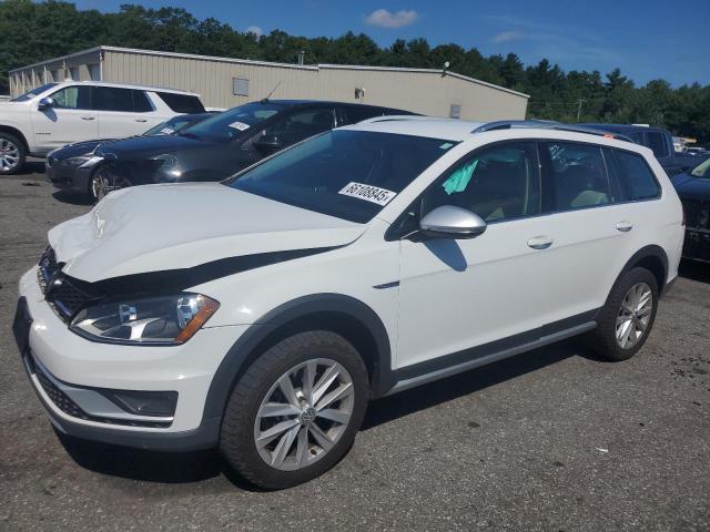  Salvage Volkswagen Golf