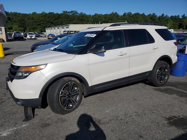  Salvage Ford Explorer