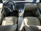 Toyota Prius Image 8