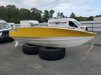 Salvage Donzi Donzi Boat