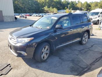  Salvage Toyota Highlander