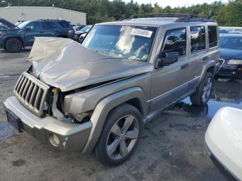  Salvage Jeep Commander