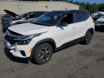  Salvage Kia Seltos