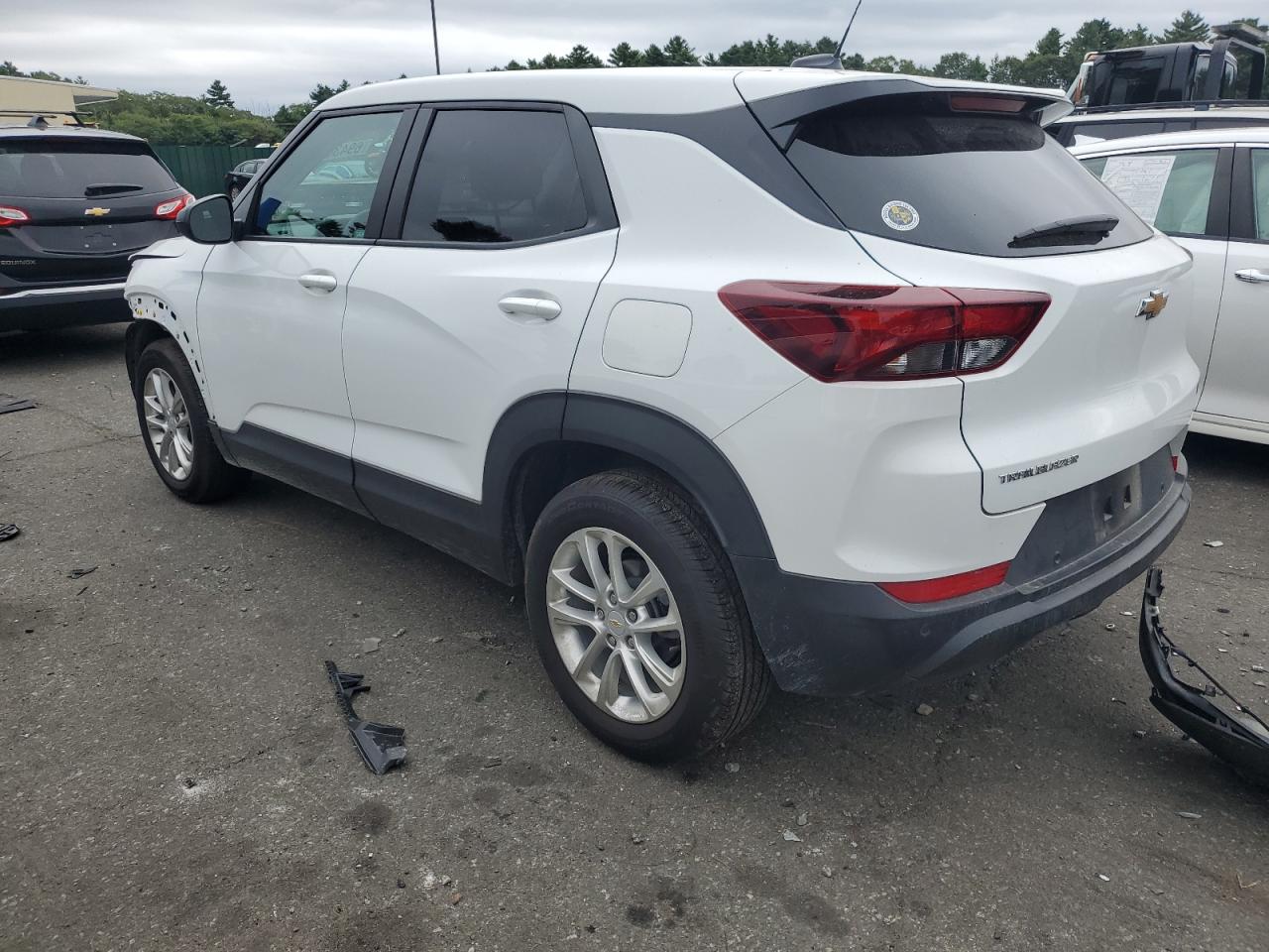 Chevrolet Trailblazer Ls Image 2