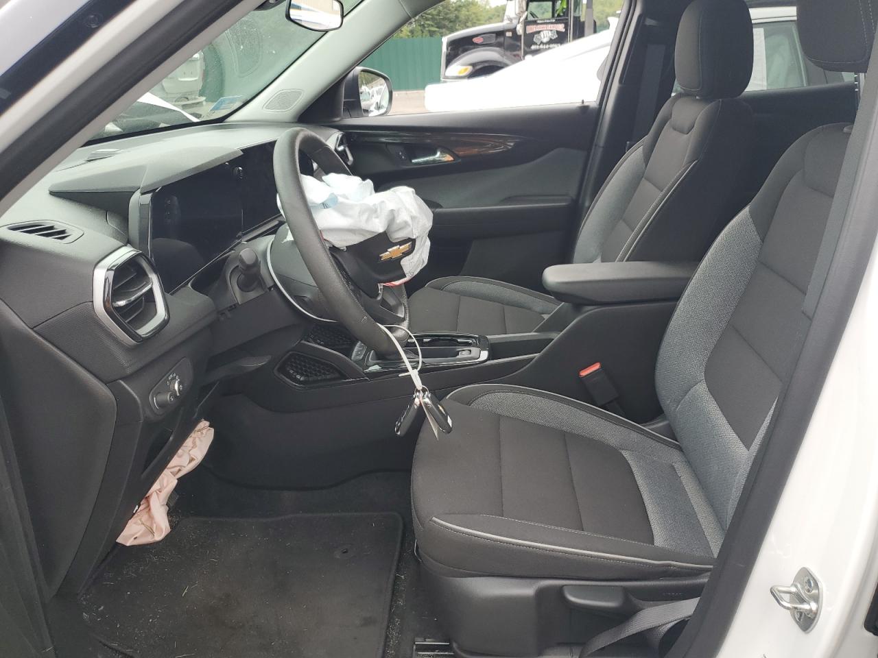 Chevrolet Trailblazer Ls Image 6