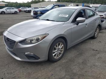  Salvage Mazda 3
