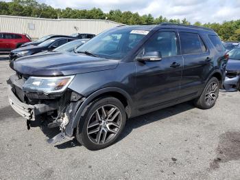  Salvage Ford Explorer