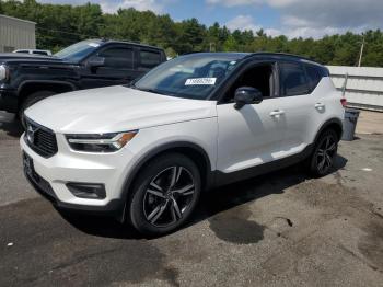  Salvage Volvo XC40