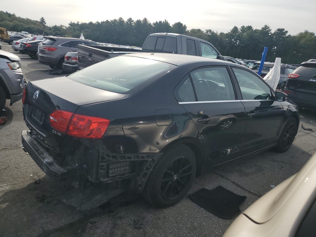 Volkswagen Jetta Se Image 8