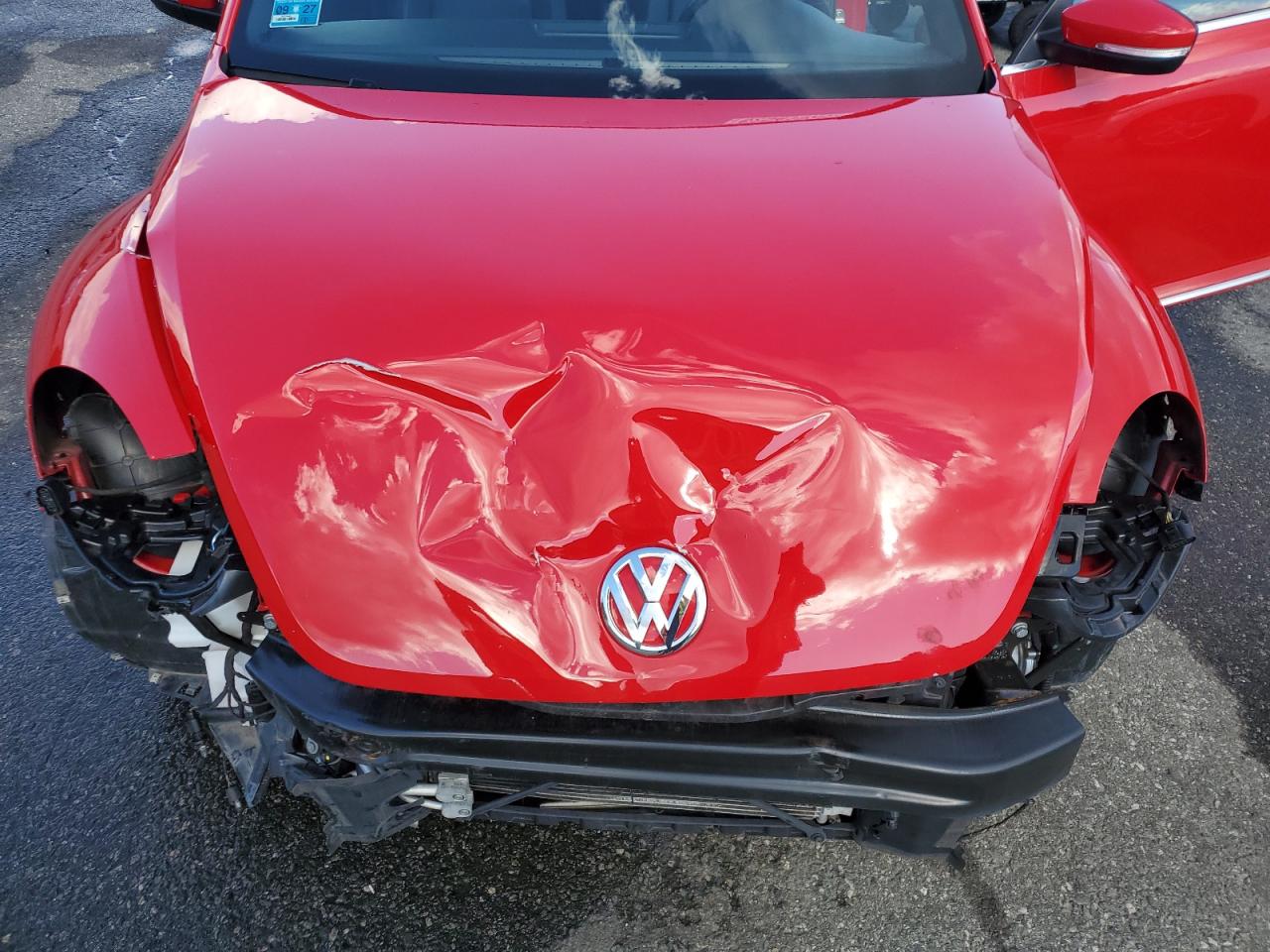 Volkswagen Beetle S/se Image 7