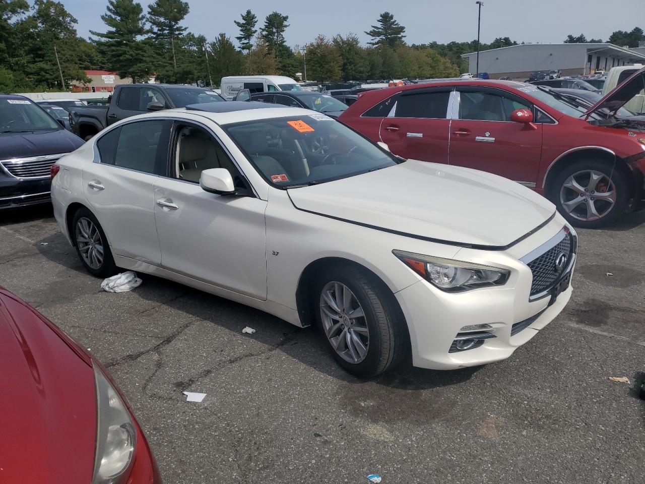 INFINITI Q50 Base Image 9