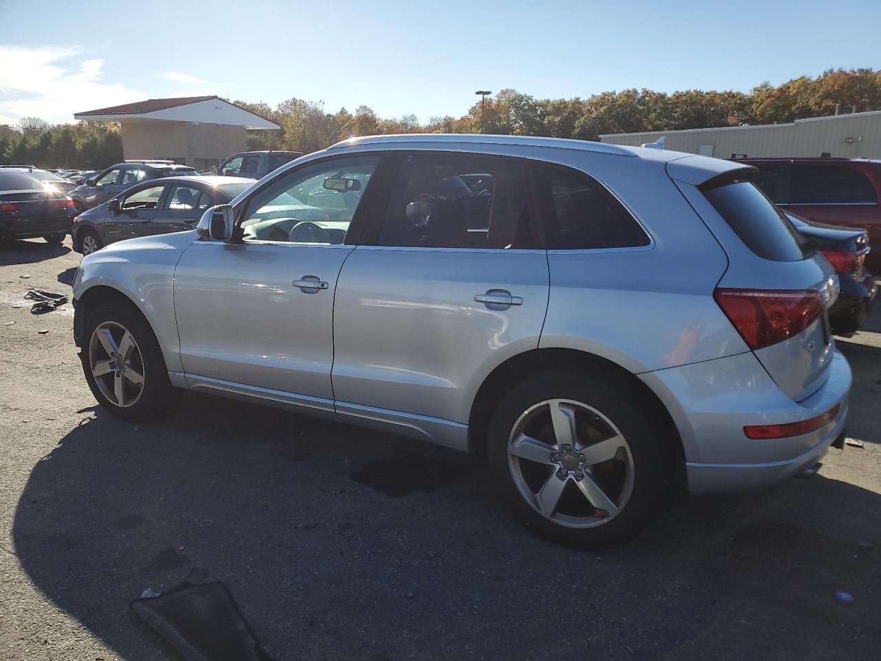 Audi Q5 Premium Plus Image 12