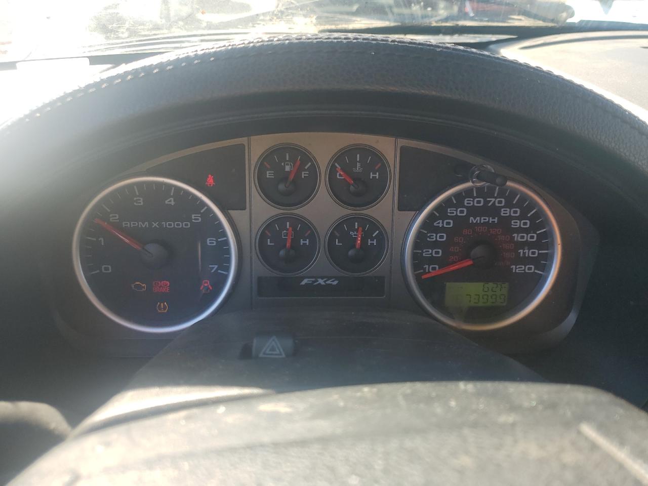 Ford F-150 Supercrew Image 3