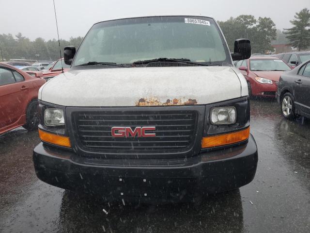 GMC Savana G1500 Image 5