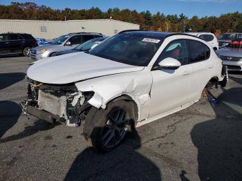  Salvage Alfa Romeo Stelvio