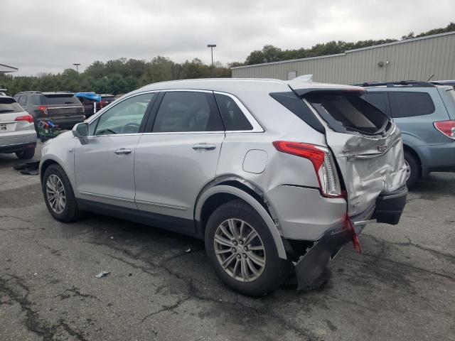 Cadillac XT5 Luxury Image 2