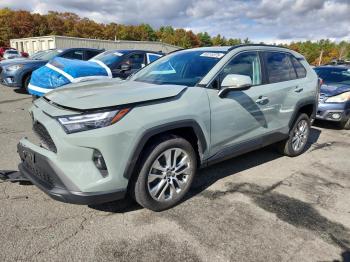  Salvage Toyota RAV4