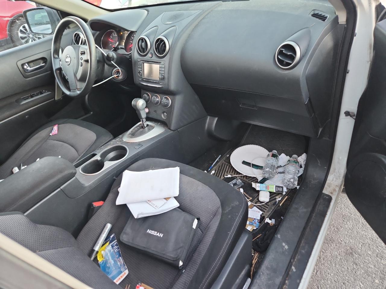 Nissan Rogue S Image 11