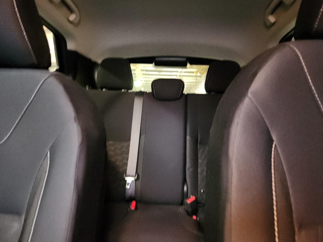 Nissan Kicks Sv Image 10