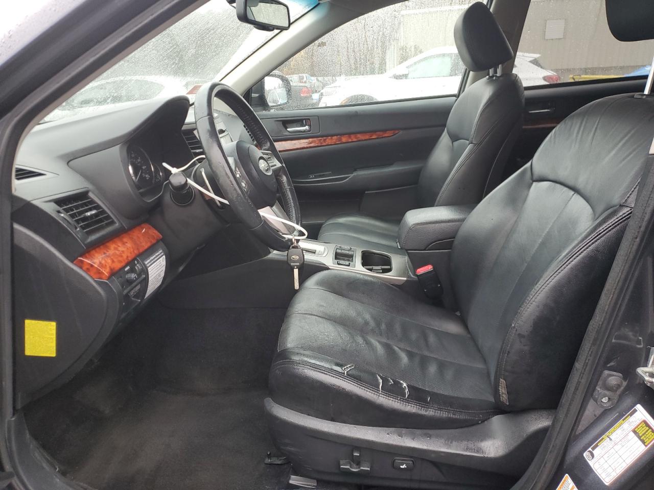 Subaru Outback 3.6r Limited Image 10