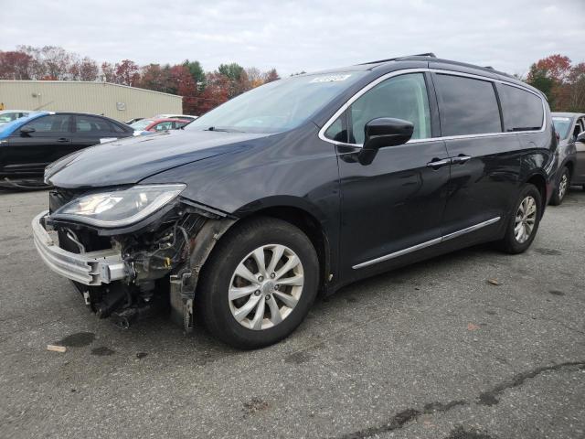 Salvage Chrysler Pacifica