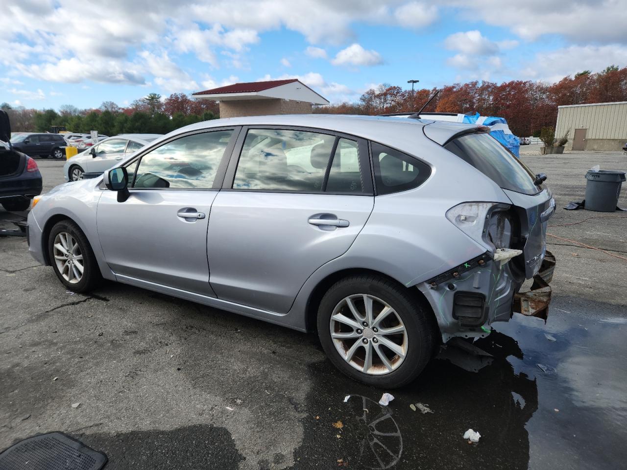 Subaru Impreza Premium Image 9