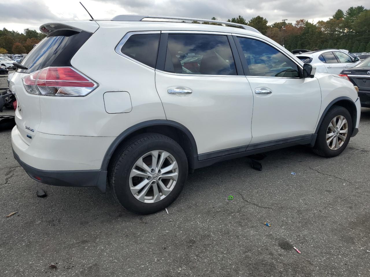 Nissan Rogue S Image 10