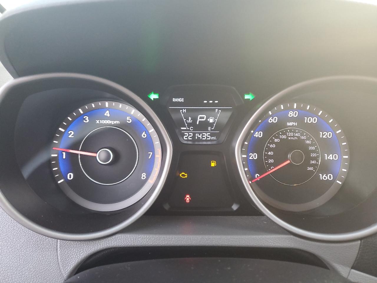 Hyundai ELANTRA Se Image 12