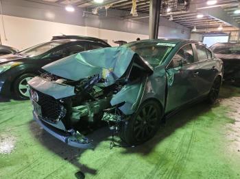  Salvage Mazda 3