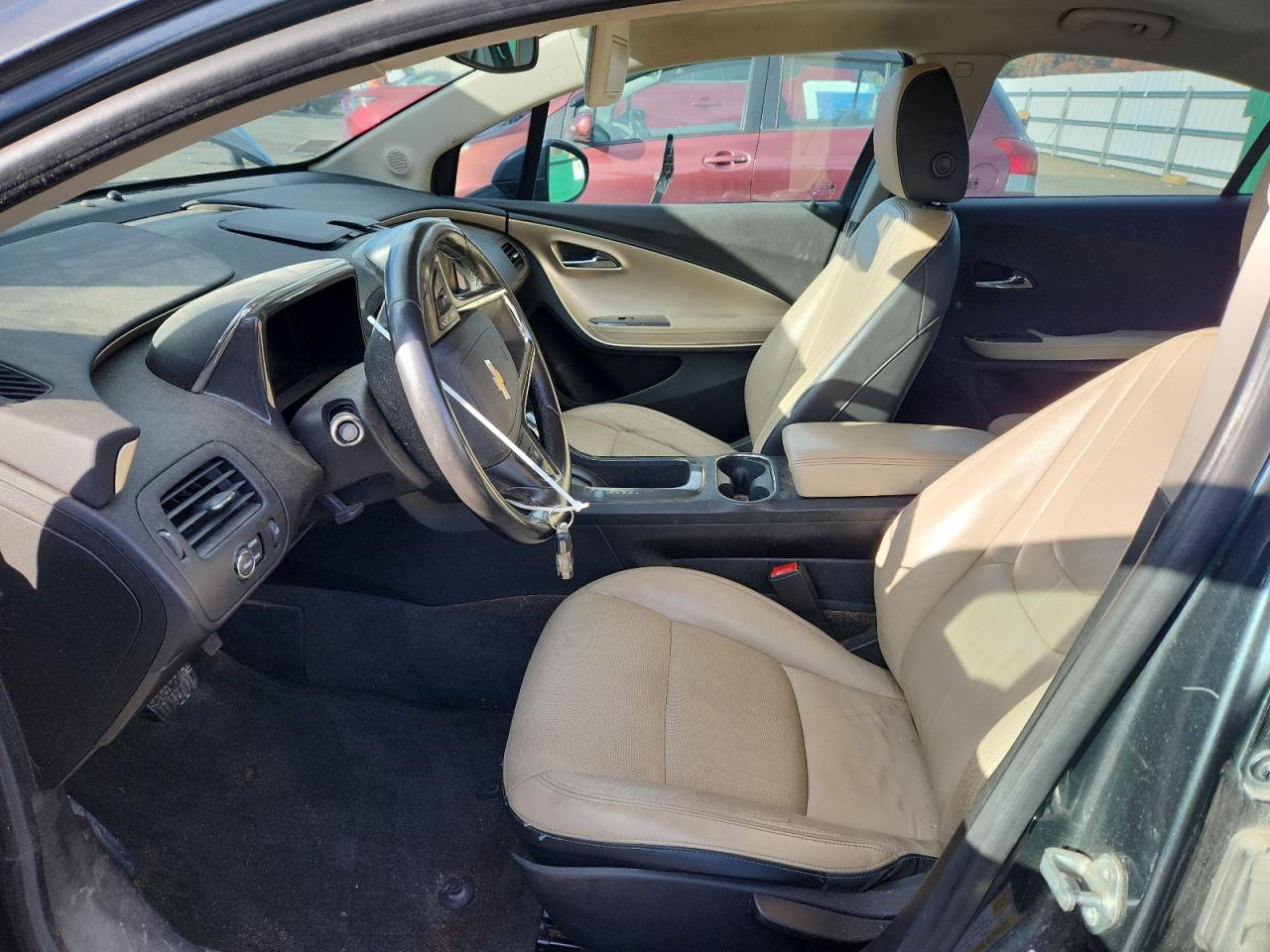 Chevrolet Volt Image 6