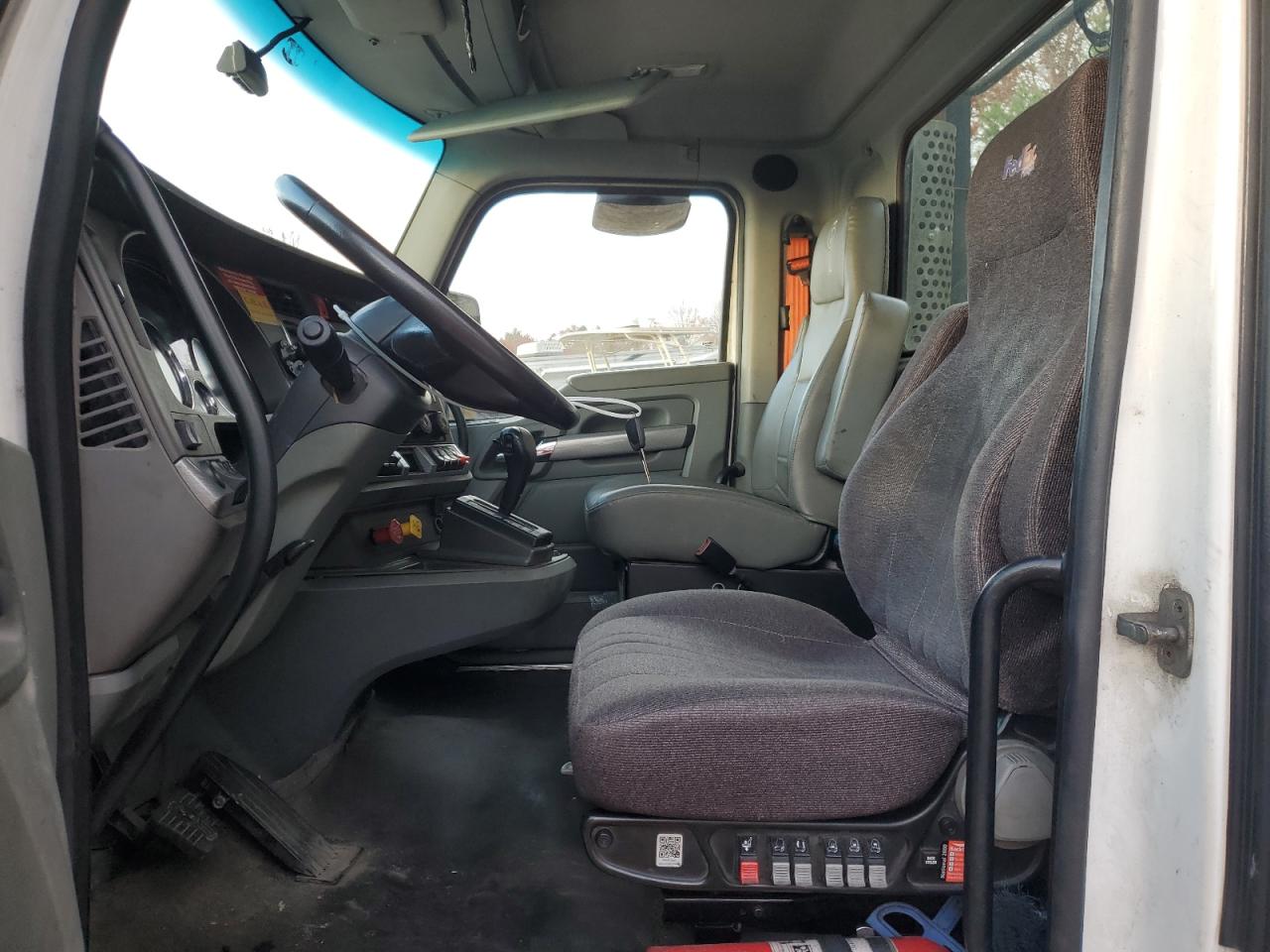 Kenworth T680 T680 Image 10