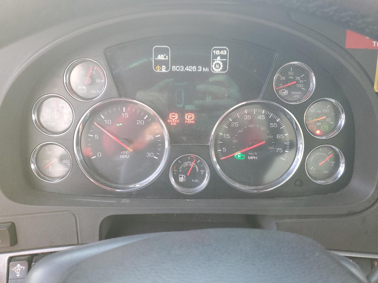 Kenworth T680 T680 Image 9