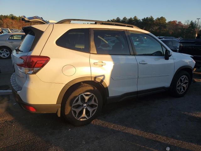 Subaru Forester Premium Image 8