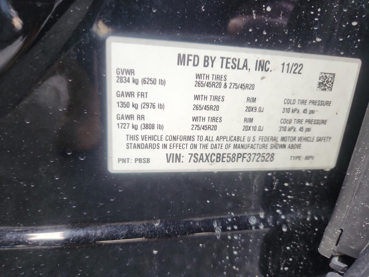 Tesla Model X Image 11