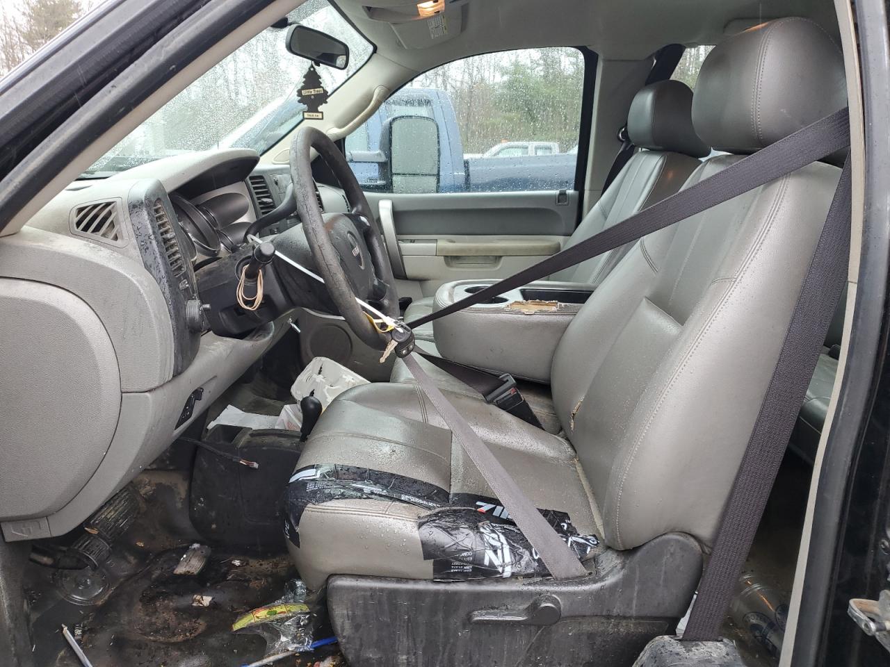 GMC Sierra K2500 Heavy Duty Image 8