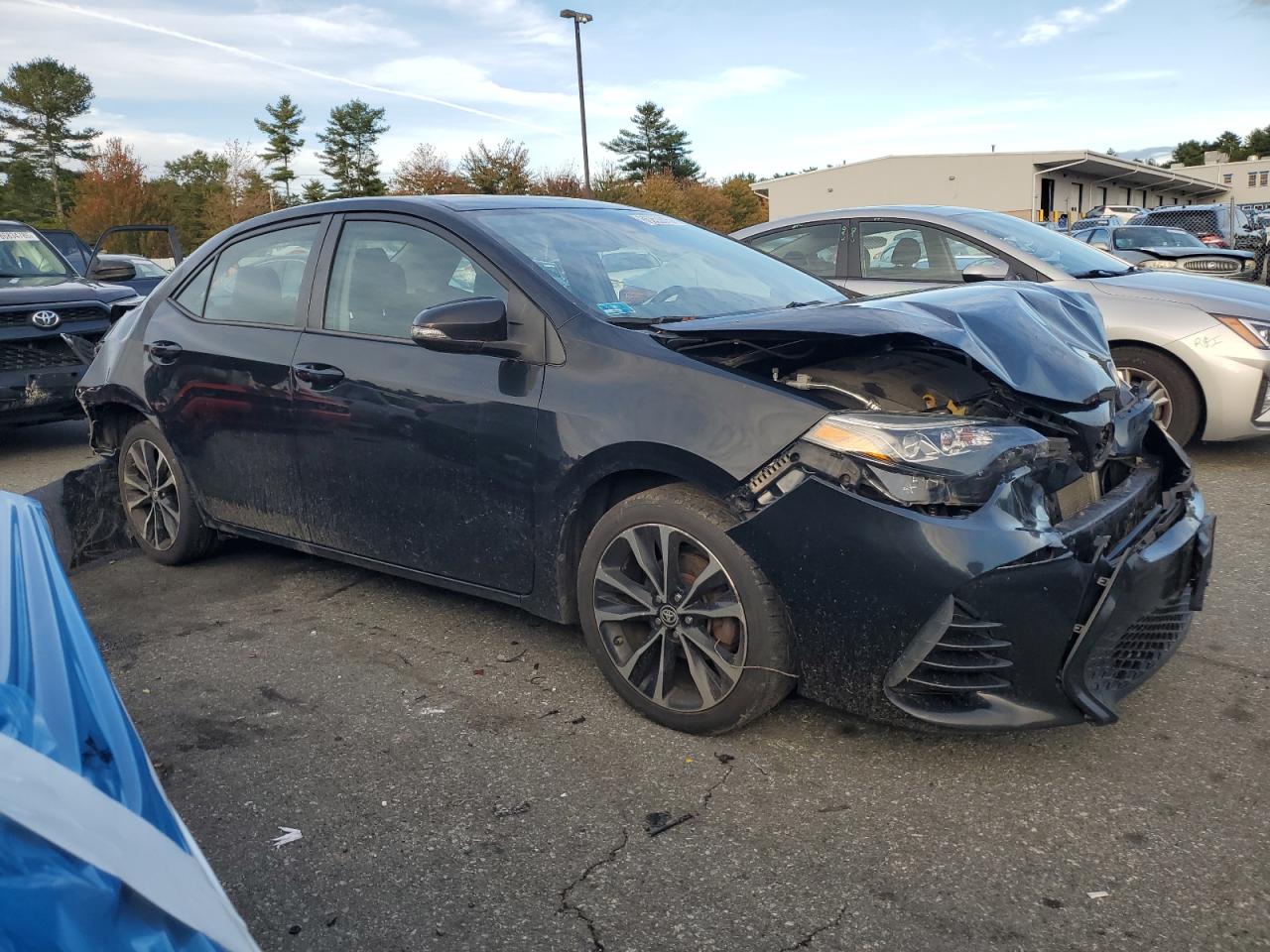 Toyota Corolla L Image 9