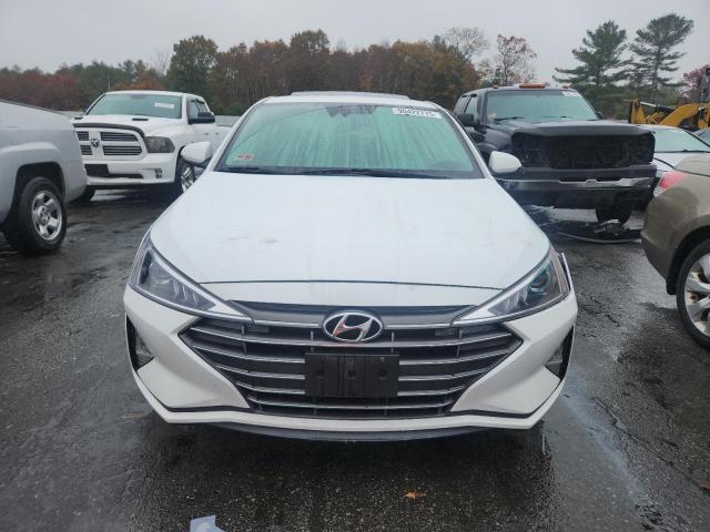 Hyundai ELANTRA Sel Image 8