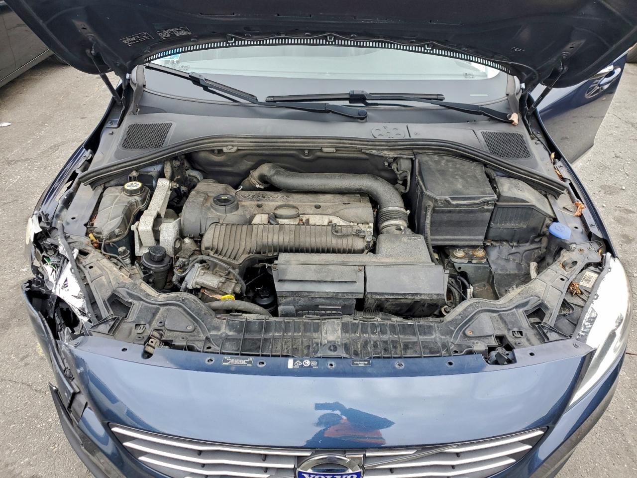 Volvo S60 T5 Image 9