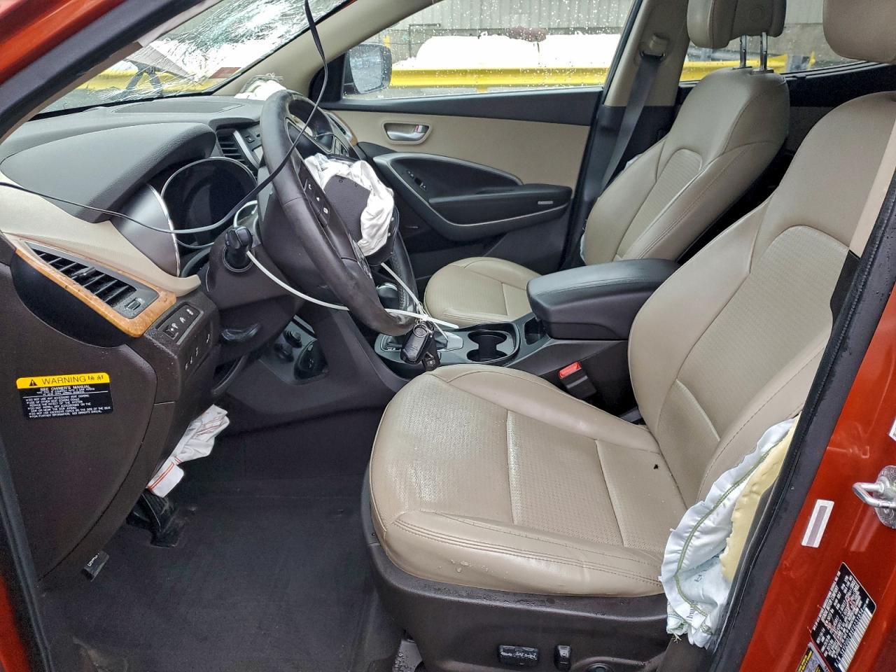 Hyundai SANTA FE Image 10