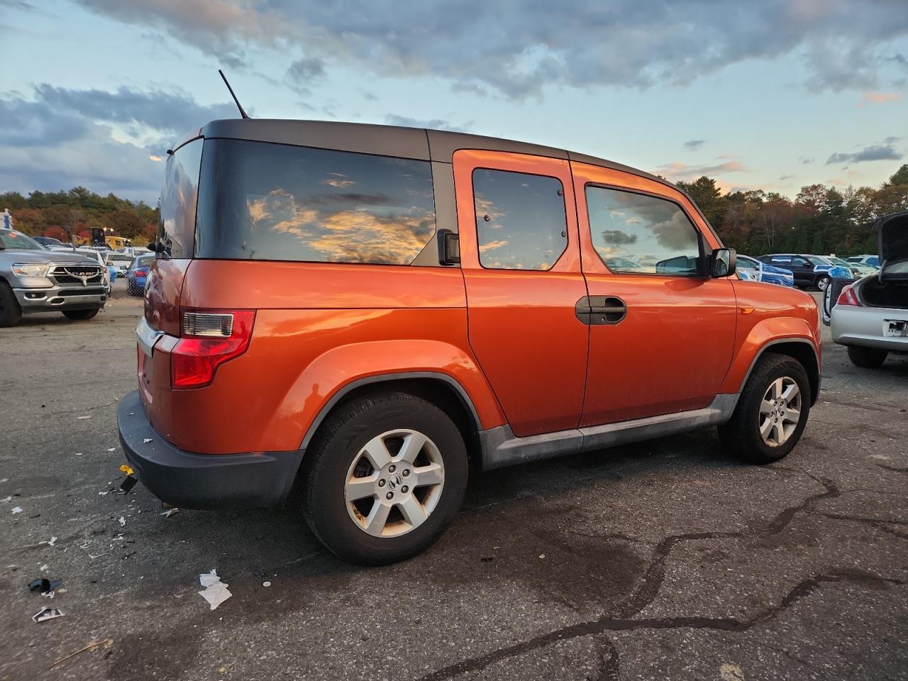Honda Element Ex Image 2