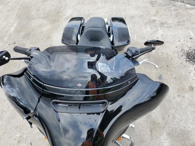 Harley-Davidson Fl Image 8