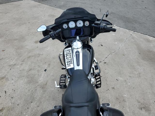 Harley-Davidson Fl Image 4