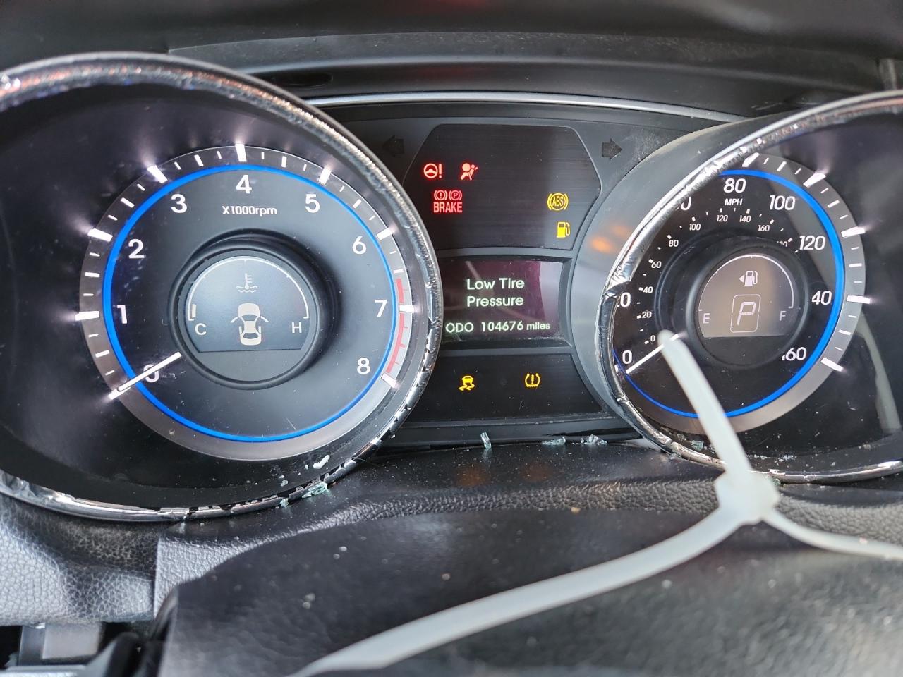 Hyundai SONATA Gls Image 12